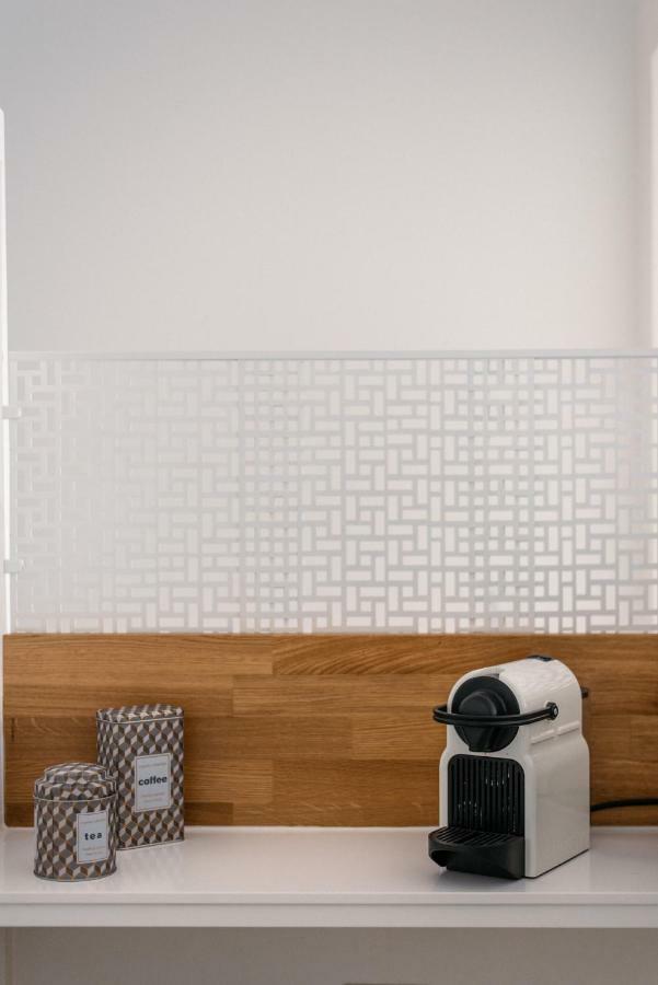 Light-Filled, Fully Renovated Apt Near Belem, By Timecooler Lisboa Eksteriør bilde
