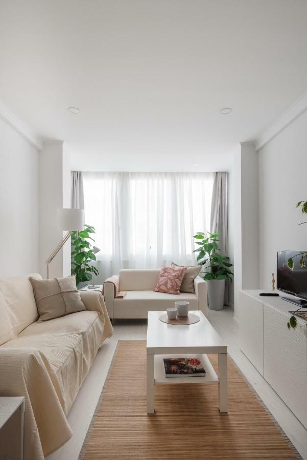 Light-Filled, Fully Renovated Apt Near Belem, By Timecooler Lisboa Eksteriør bilde